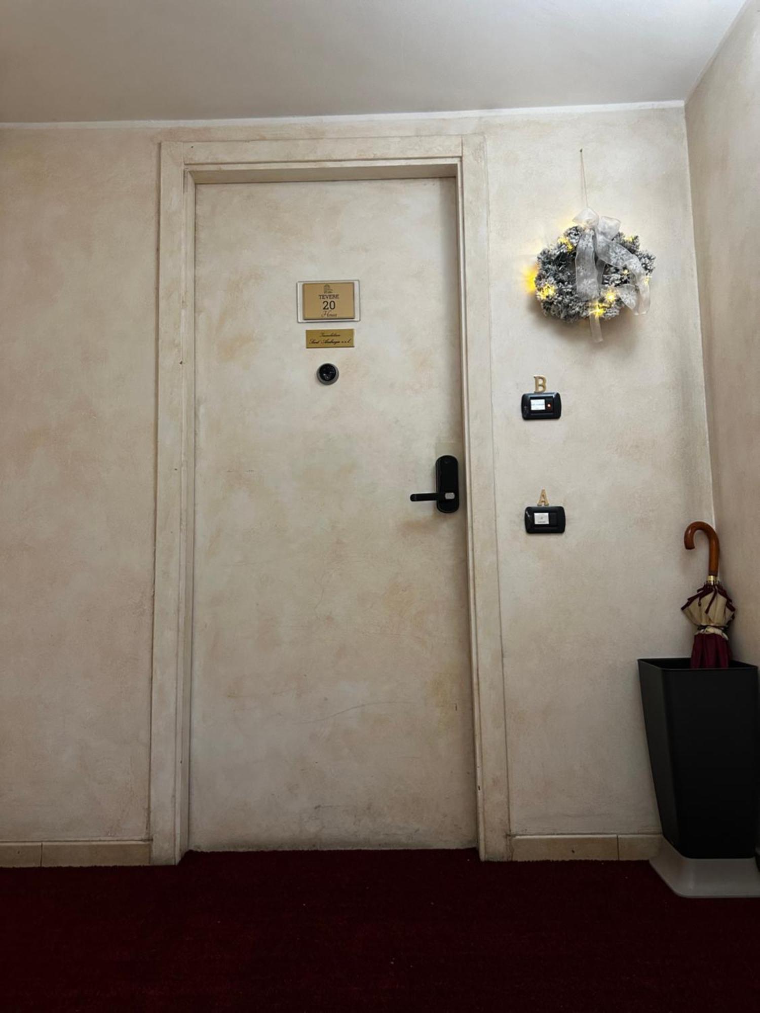 Tevere 20 House Monza Exterior foto